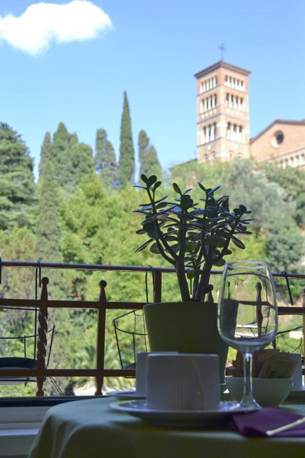 Le Tre Sorelle A Testaccio Rome Bagian luar foto