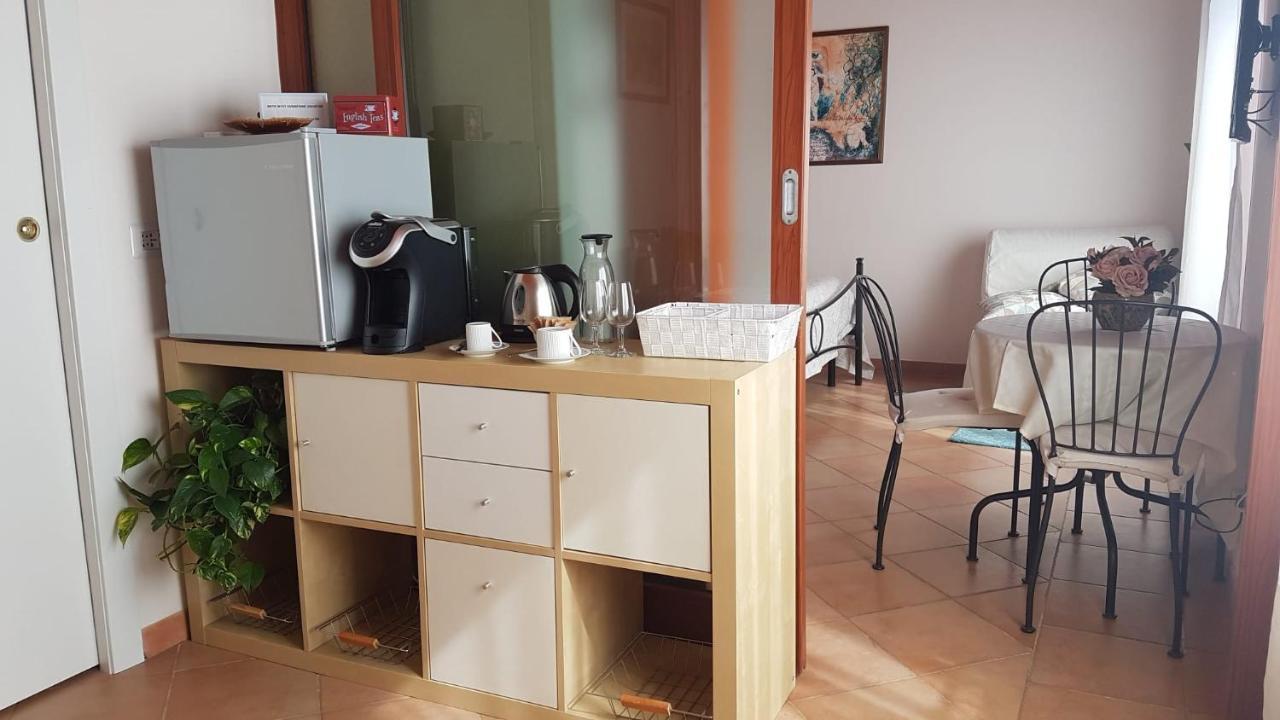Le Tre Sorelle A Testaccio Rome Bagian luar foto